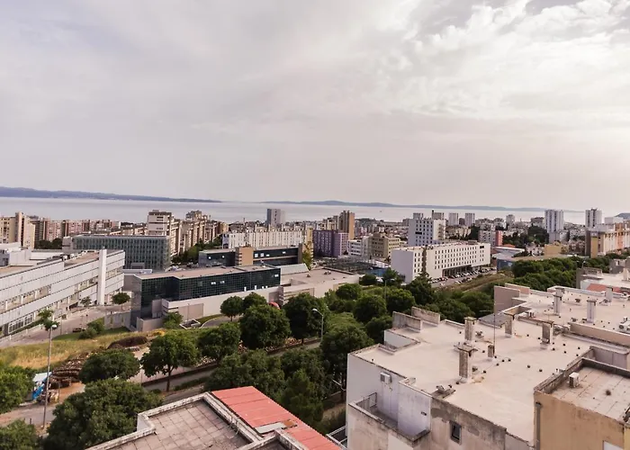 Panorama *