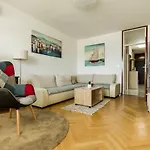 Panorama Apartman *